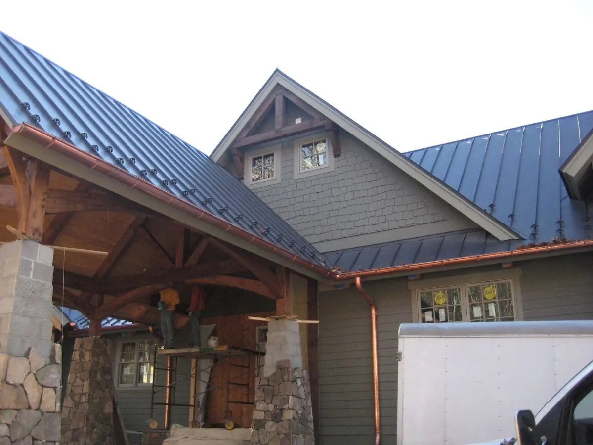 Craftsman Roofing team delivering quality roofing work in St. Charles